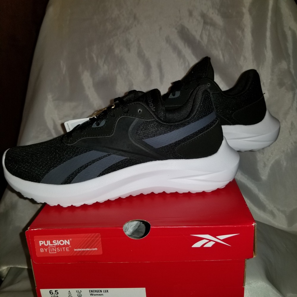 Reebok Energen Lux Running Shoes Women 6.5 Black Excellent Lightweight Athletic - Picture 2 of 12